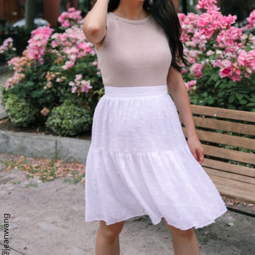 Ann Taylor flower clip full skirt white multiple sizes available romantic girly